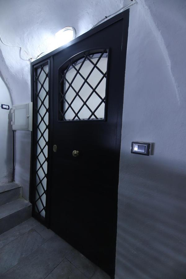 Villa Casa Tolentino Al Centro Di Napoli Exterior foto